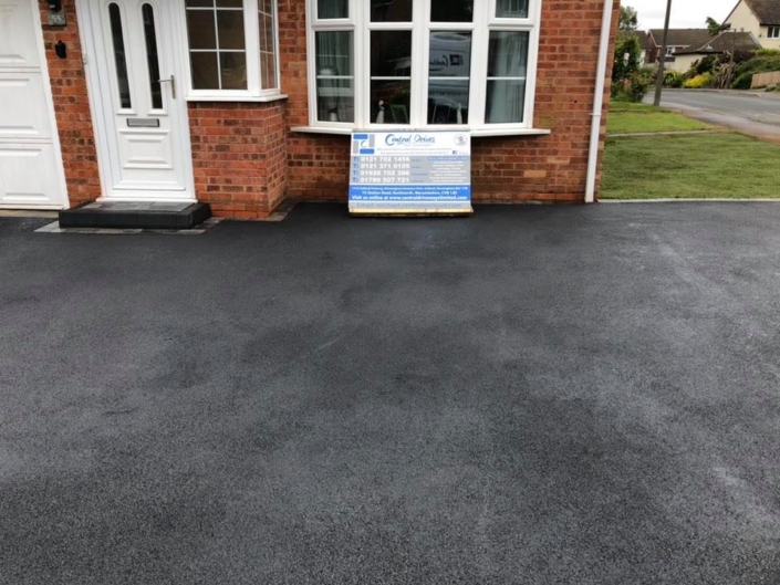 small tarmac driveway completed in Solihull
